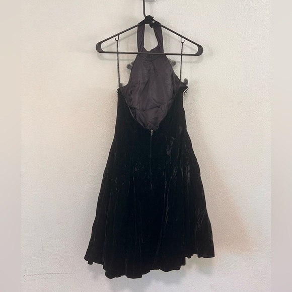 Vintage Betsy & Adam Embellished Sequin Crushed Black Velvet Halter Dress 5/6 - Picture 7 of 13